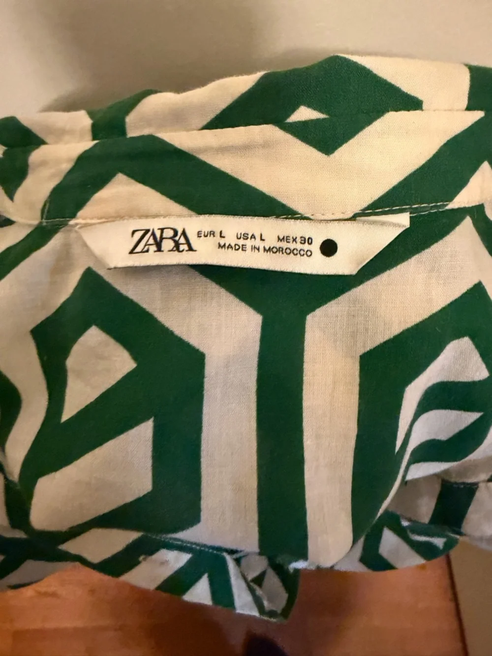 Zara Women’s Karen Tiered Green and Ecru Geometric Midi Dress L TikTok Famous - Picture 5 of 5